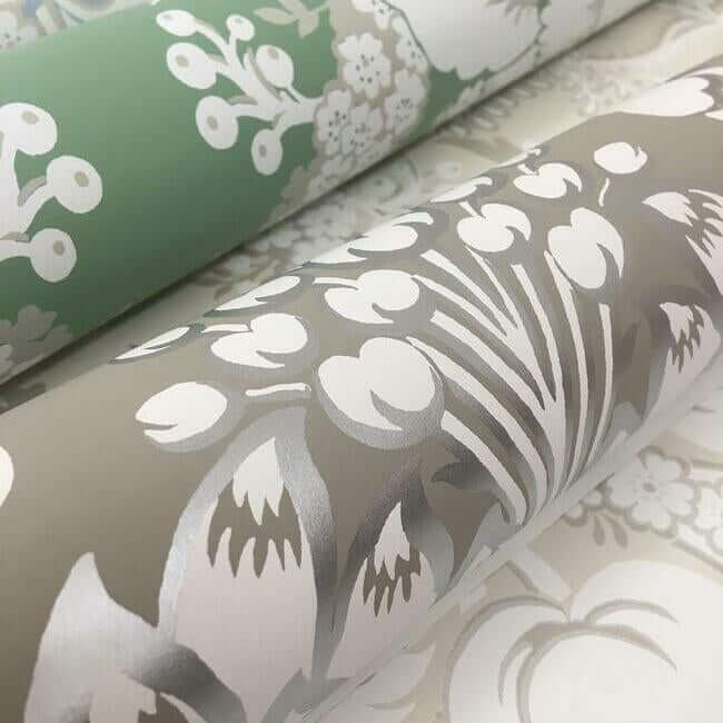 artichoke-dam-beige-gold-wallpaper-york-wallcoverings-dm4956 - York Wallcoverings Wallpaper
