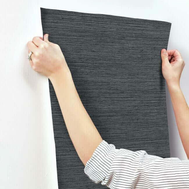 shining-sisal-grasscloth-black-metallic-wallpaper-york-wallcoverings-y6200903 - York Wallcoverings Wallpaper
