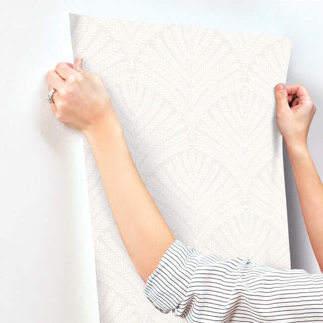 beachcomber-off-white-wallpaper-york-wallcoverings-mn1873 - York Wallcoverings Wallpaper