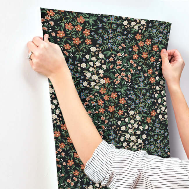 wildwood-garden-wallpaper-black-york-wallcoverings-rp7378 - York Wallcoverings Wallpaper