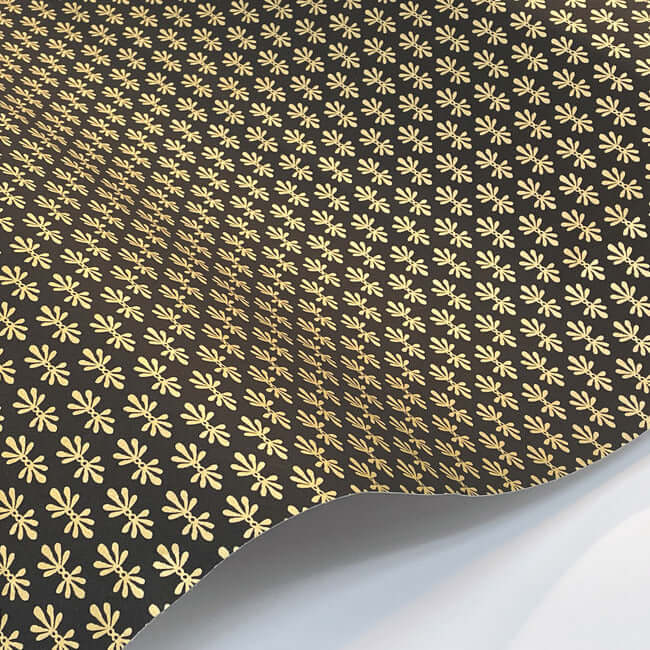 petal-wallpaper-black-metallic-gold-york-wallcoverings-rp7363 - York Wallcoverings Wallpaper