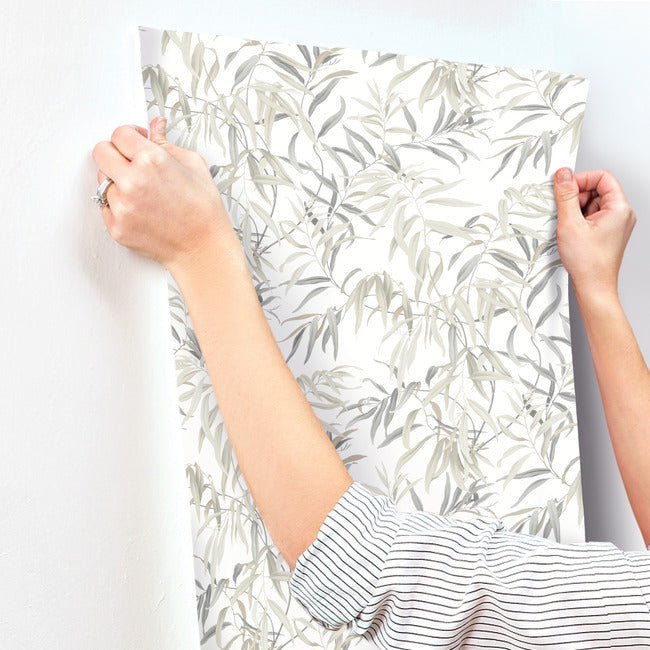 willow-grove-wallpaper-sand-york-wallcoverings-go8243
