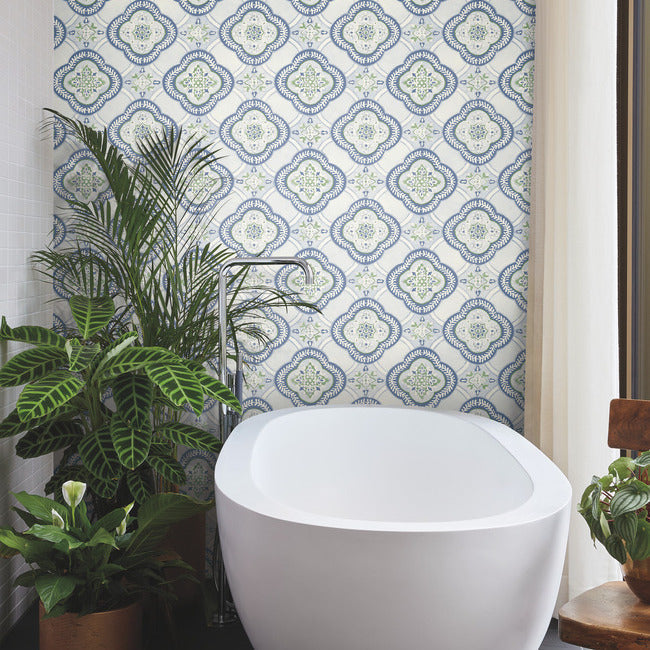 garden-trellis-wallpaper-cobalt-york-wallcoverings-go8216