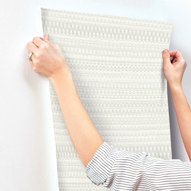 tapestry-stitch-wallpaper-gray-york-wallcoverings-oi0623