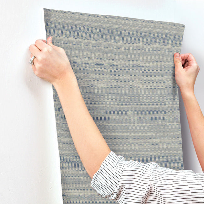 tapestry-stitch-wallpaper-navy-york-wallcoverings-oi0625