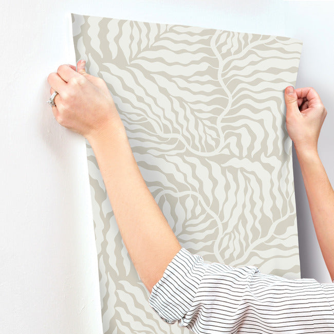fern-fronds-wallpaper-taupe-white-york-wallcoverings-ag2063