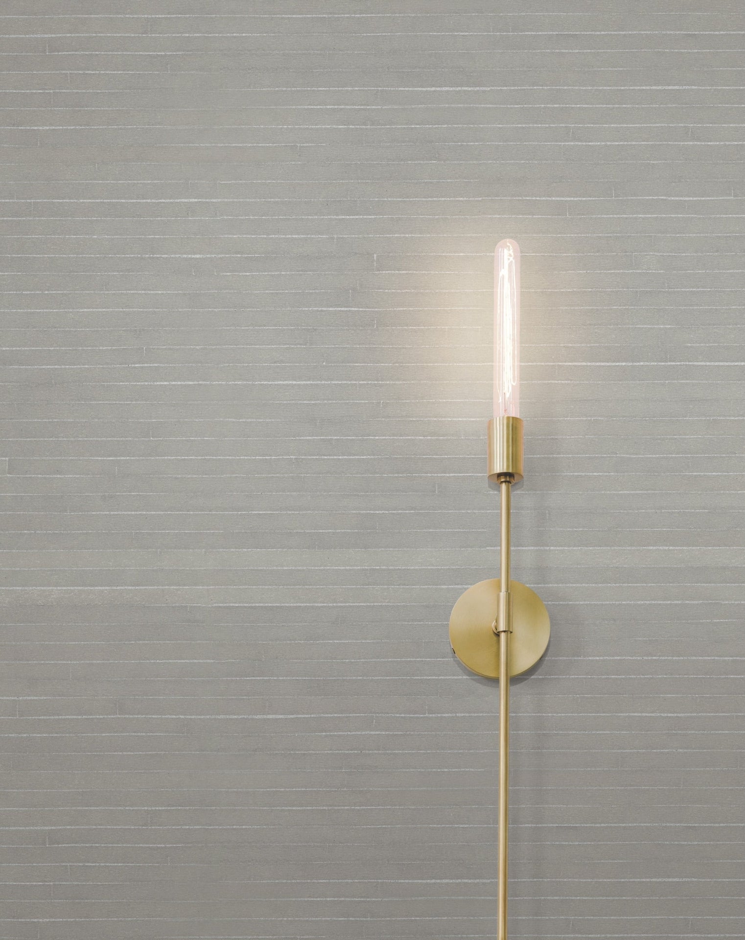 handcrafted-shimmering-wallpaper-grey-silver-york-wallcoverings-gv0253