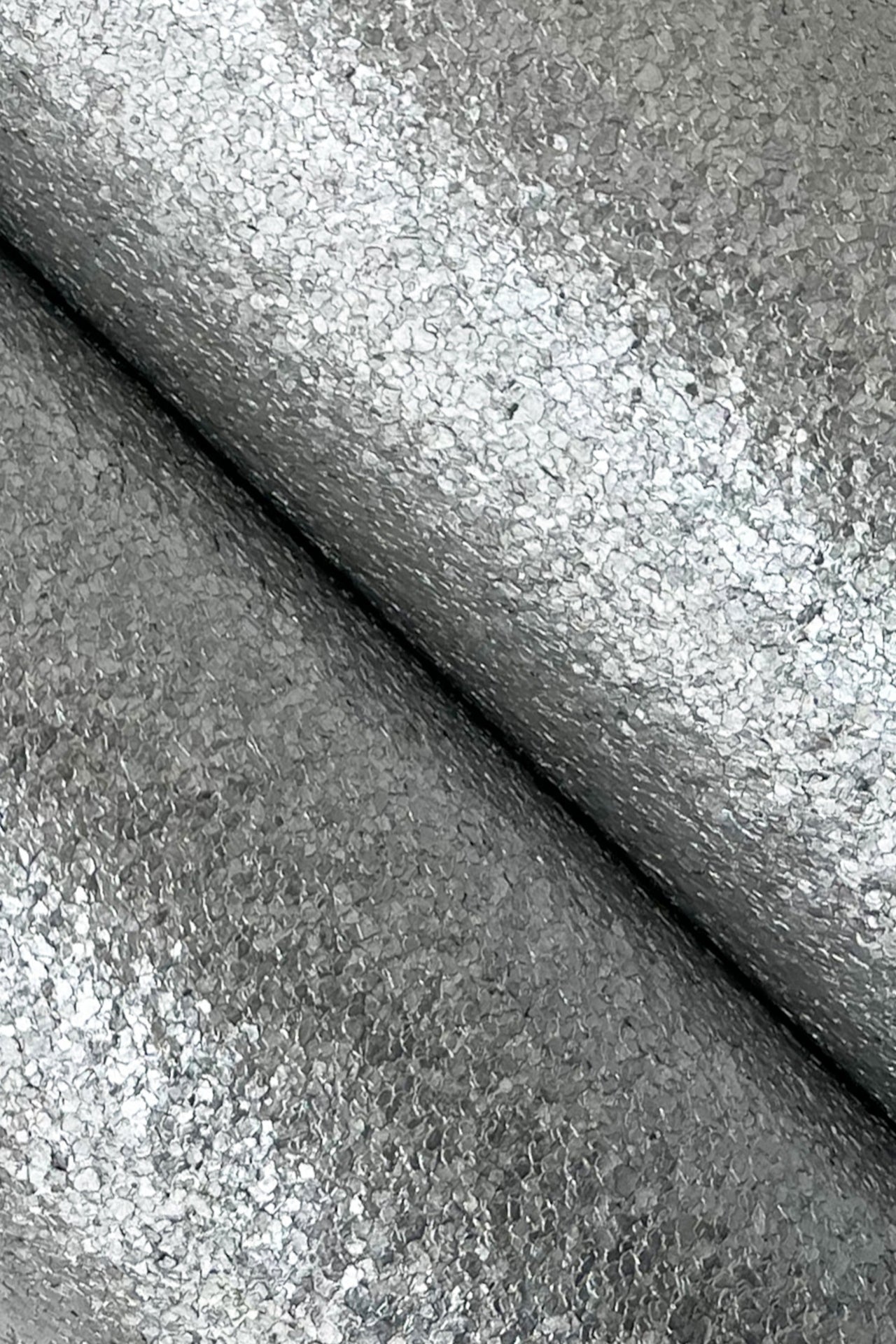 terra-mica-wallpaper-silver-york-wallcoverings-gr1013