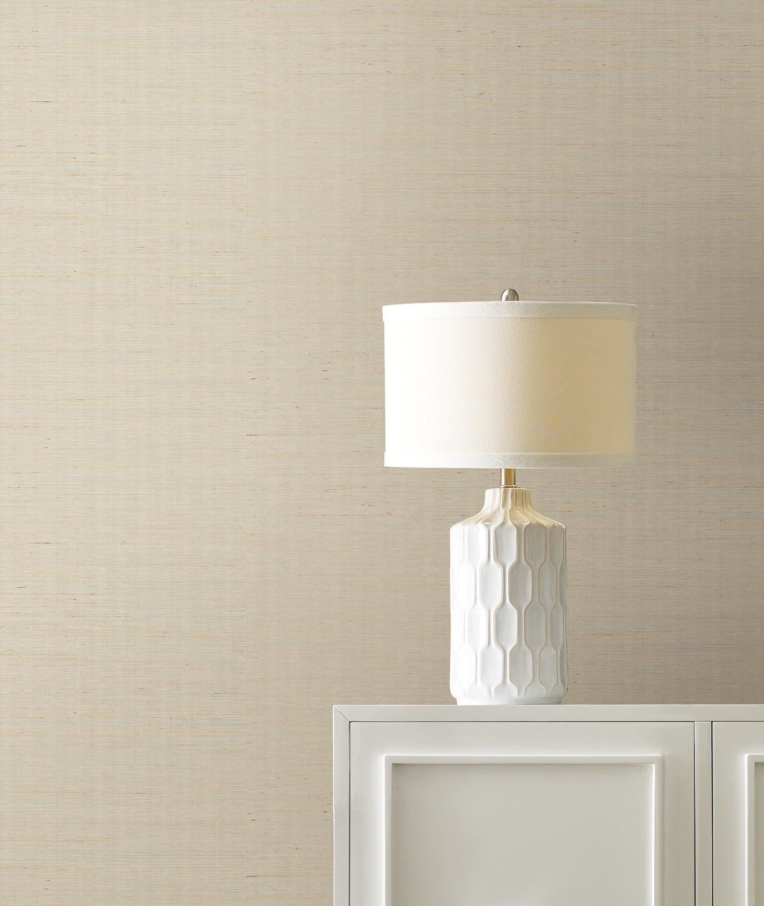 maguey-silver-and-white-sisal-wallpaper-silver-and-white-york-wallcoverings-de8995nw