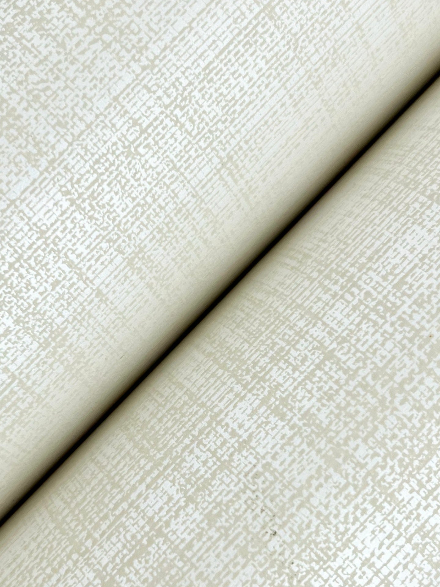 bordeaux-wallpaper-beige-york-wallcoverings-gt4509