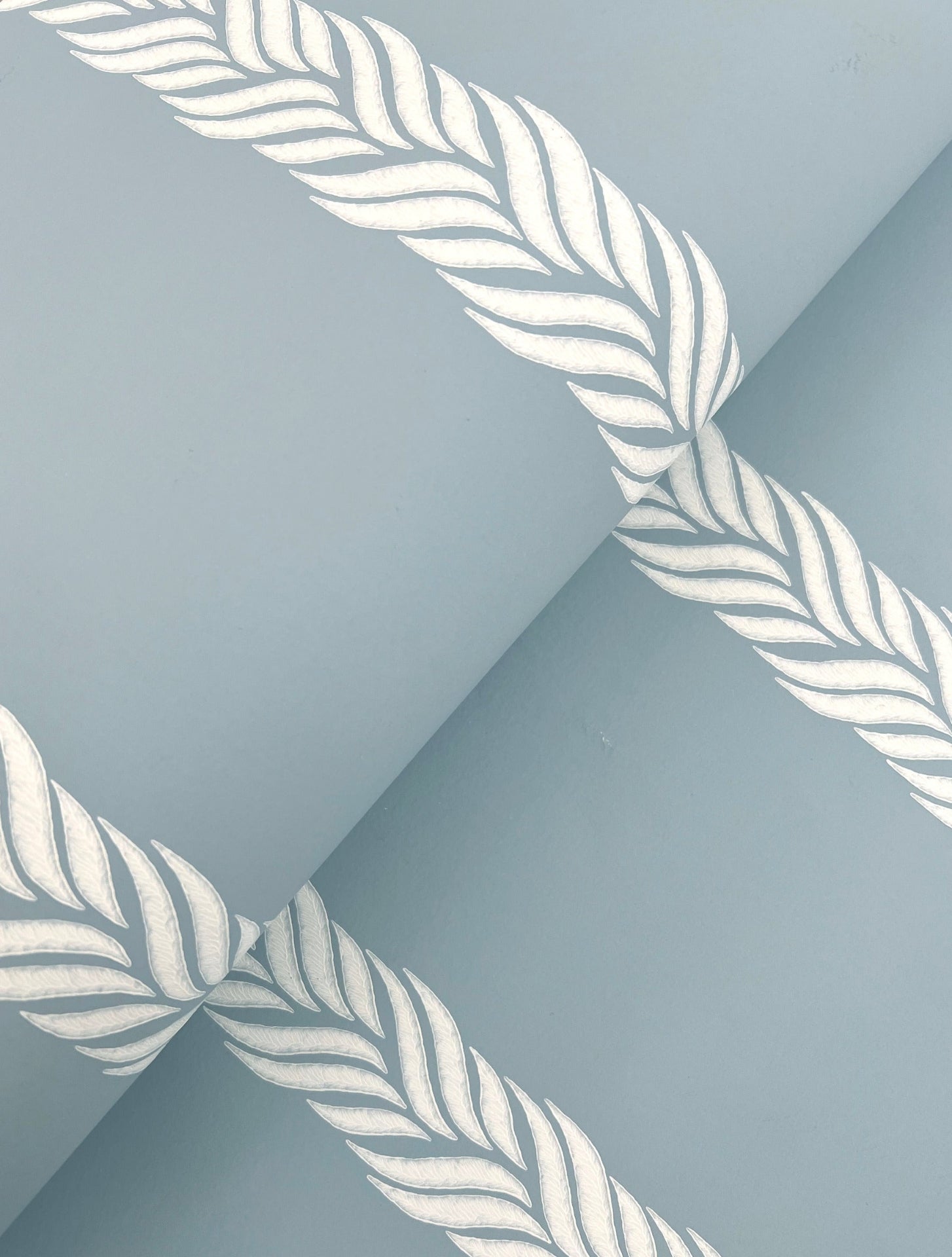 braided-stripe-wallpaper-blue-york-wallcoverings-gt4546