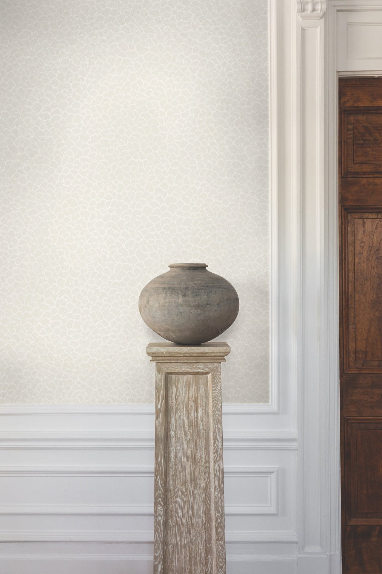 nadie-wallpaper-white-york-wallcoverings-gt4576