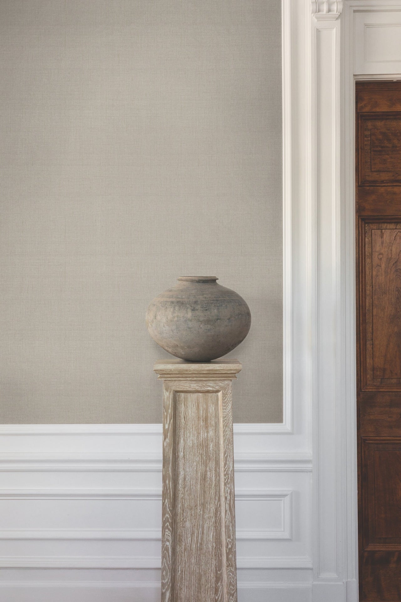 amari-high-performance-wallpaper-moonlight-york-wallcoverings-gt4592n