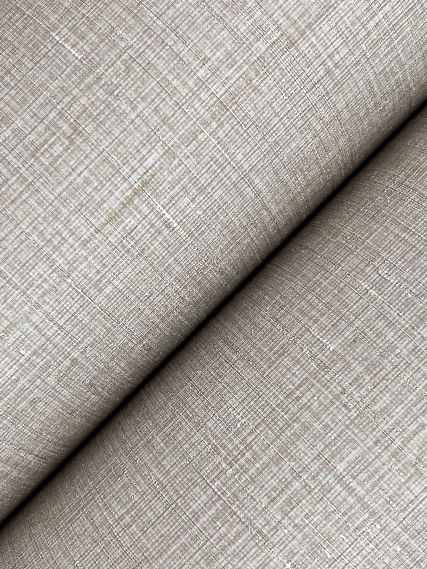 amari-high-performance-wallpaper-moonlight-york-wallcoverings-gt4592n