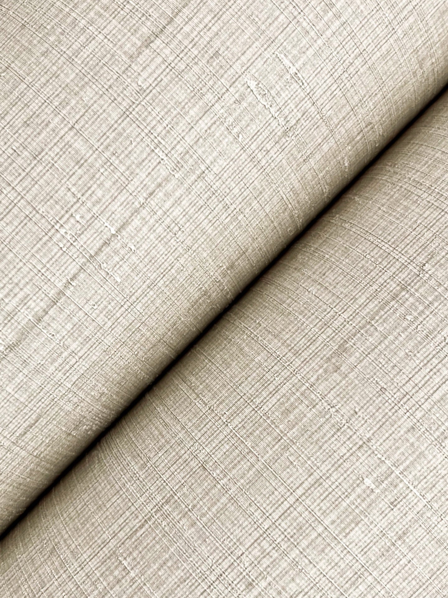 amari-high-performance-wallpaper-travertine-york-wallcoverings-gt4593n