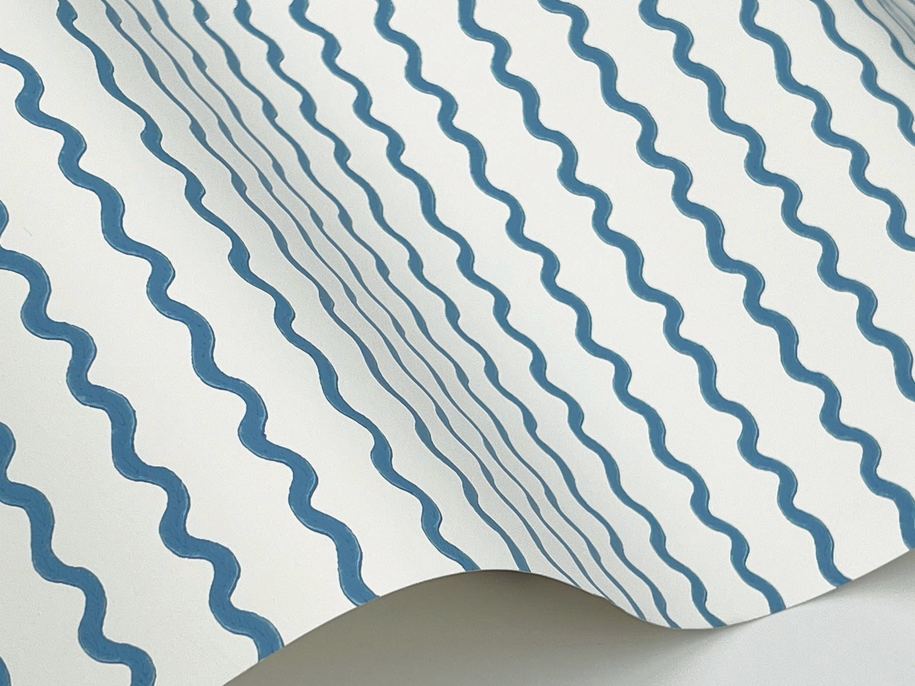 rickrack-wallpaper-blue-york-wallcoverings-rf7555