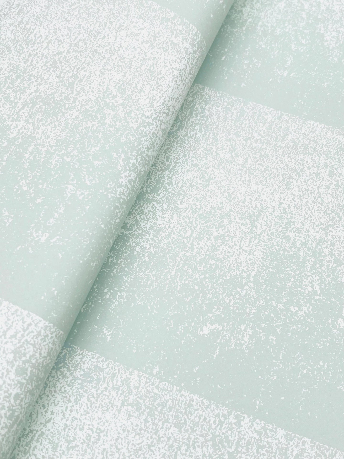 particle-stripe-wallpaper-blue-york-wallcoverings-nt6164