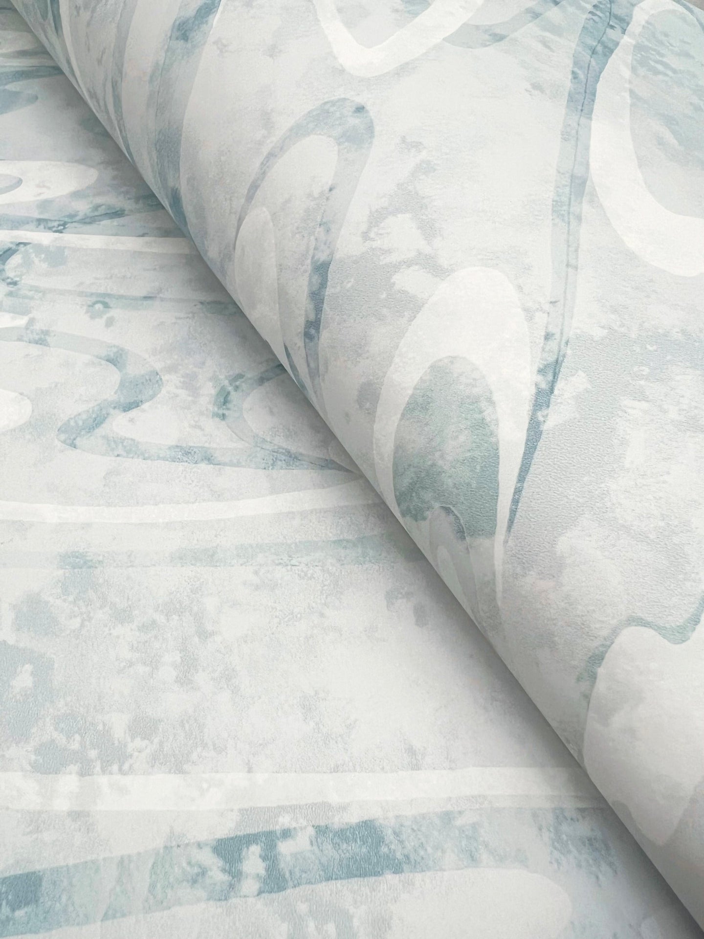 dreamland-wallpaper-blue-york-wallcoverings-nt6171