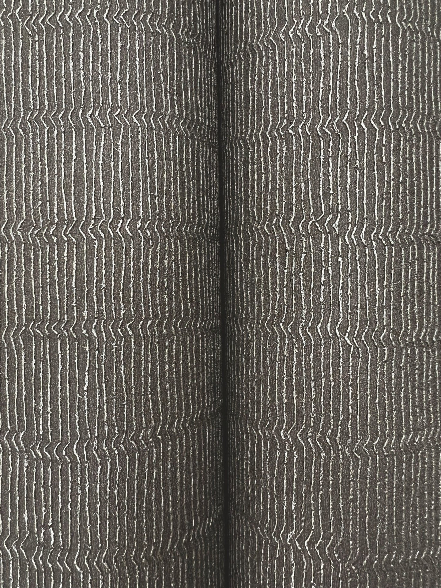 tectonic-texture-wallpaper-black-silver-york-wallcoverings-fm1011