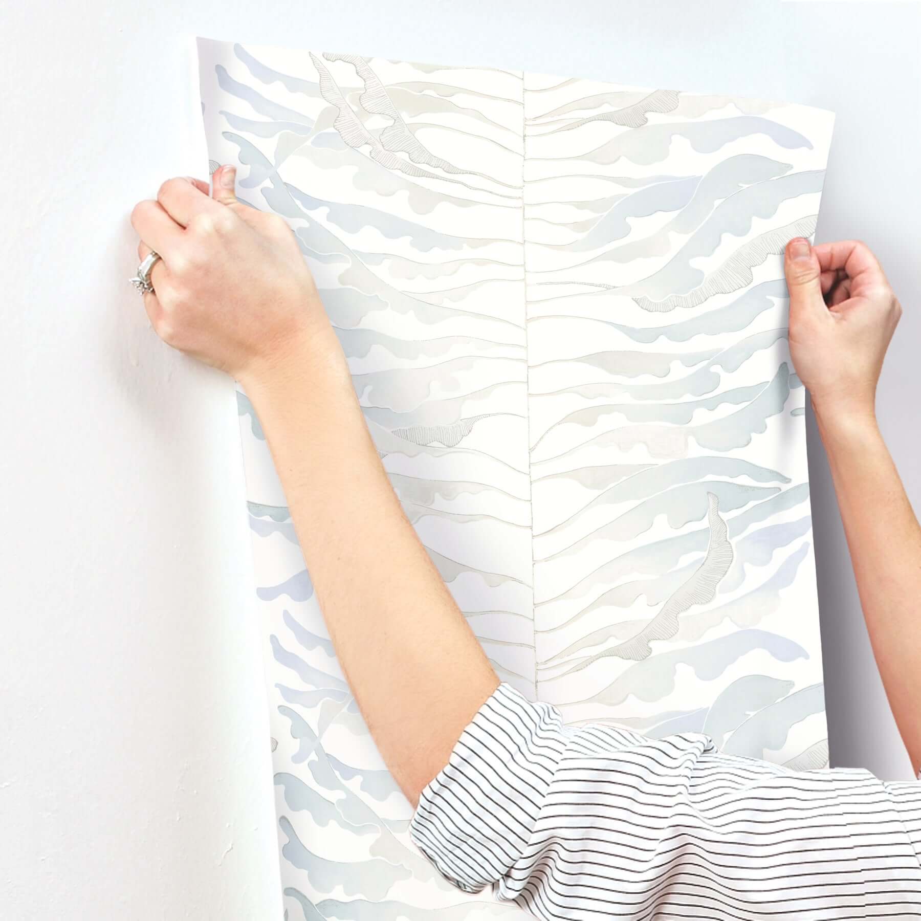 leaf-column-spa-blue-wallpaper-york-wallcoverings-fm1046 - York Wallcoverings Wallpaper