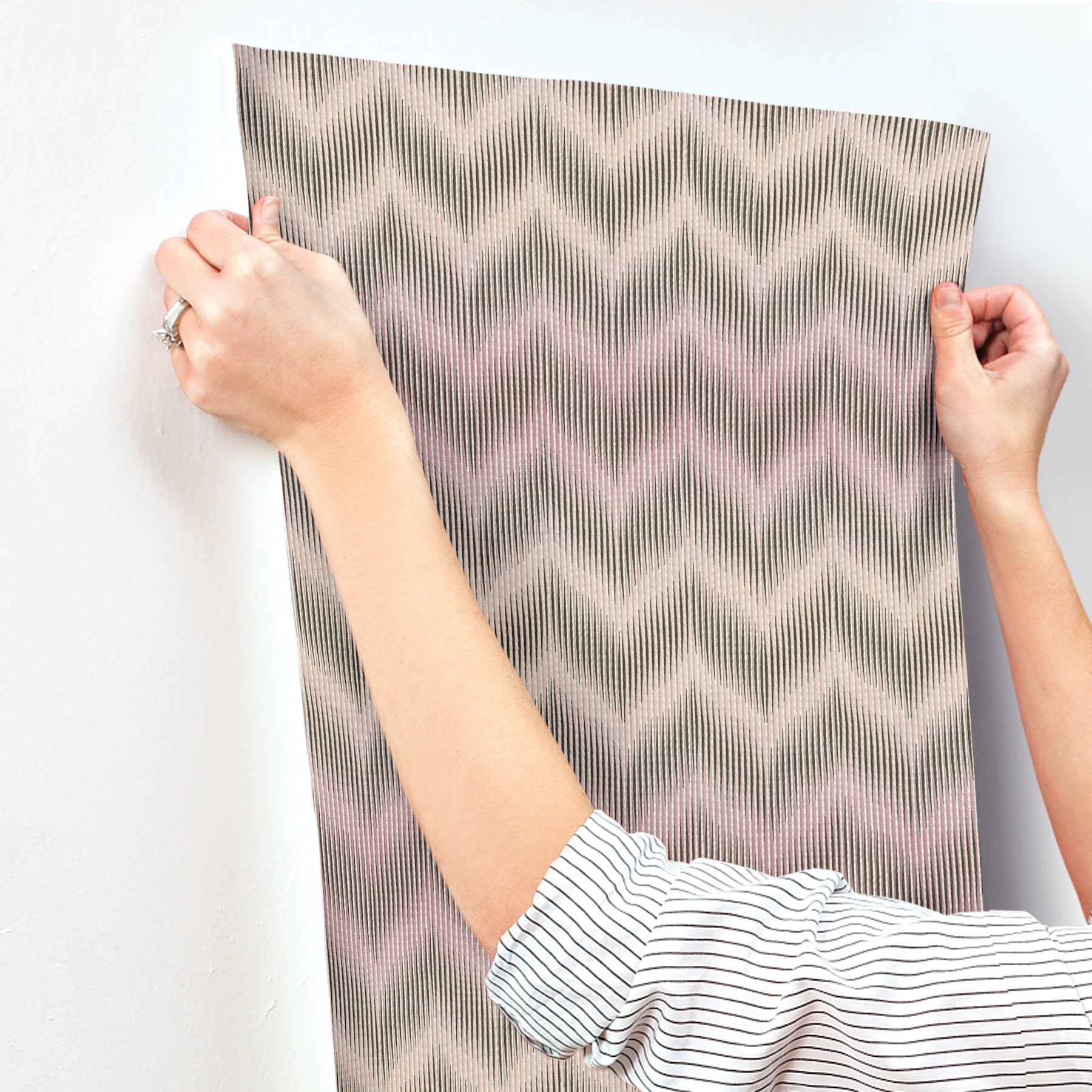 ande-wallpaper-pink-york-wallcoverings-mi10514