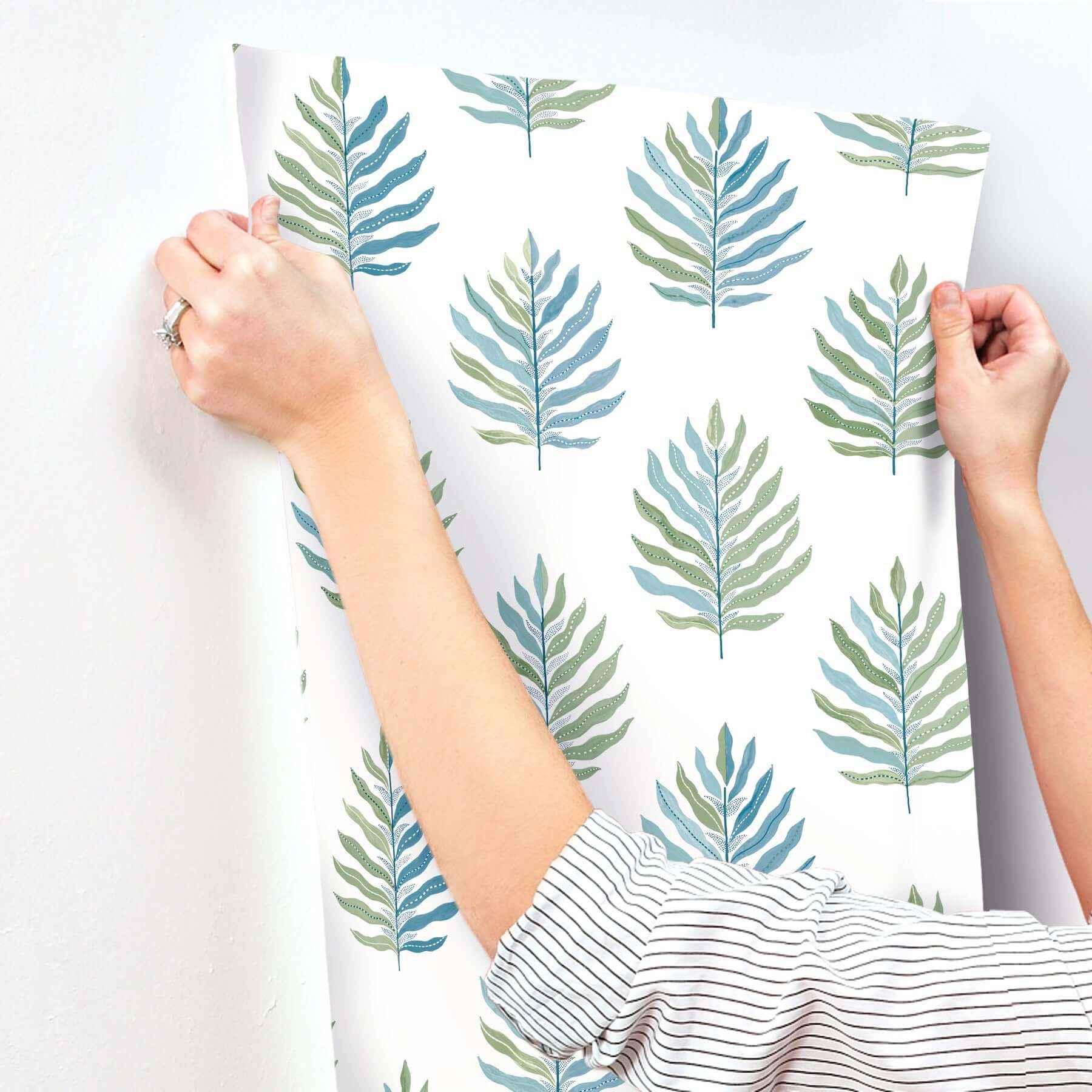 Miramar Lush Wallpaper - York Wallcoverings - MT5602 - York Wallcoverings Wallpaper