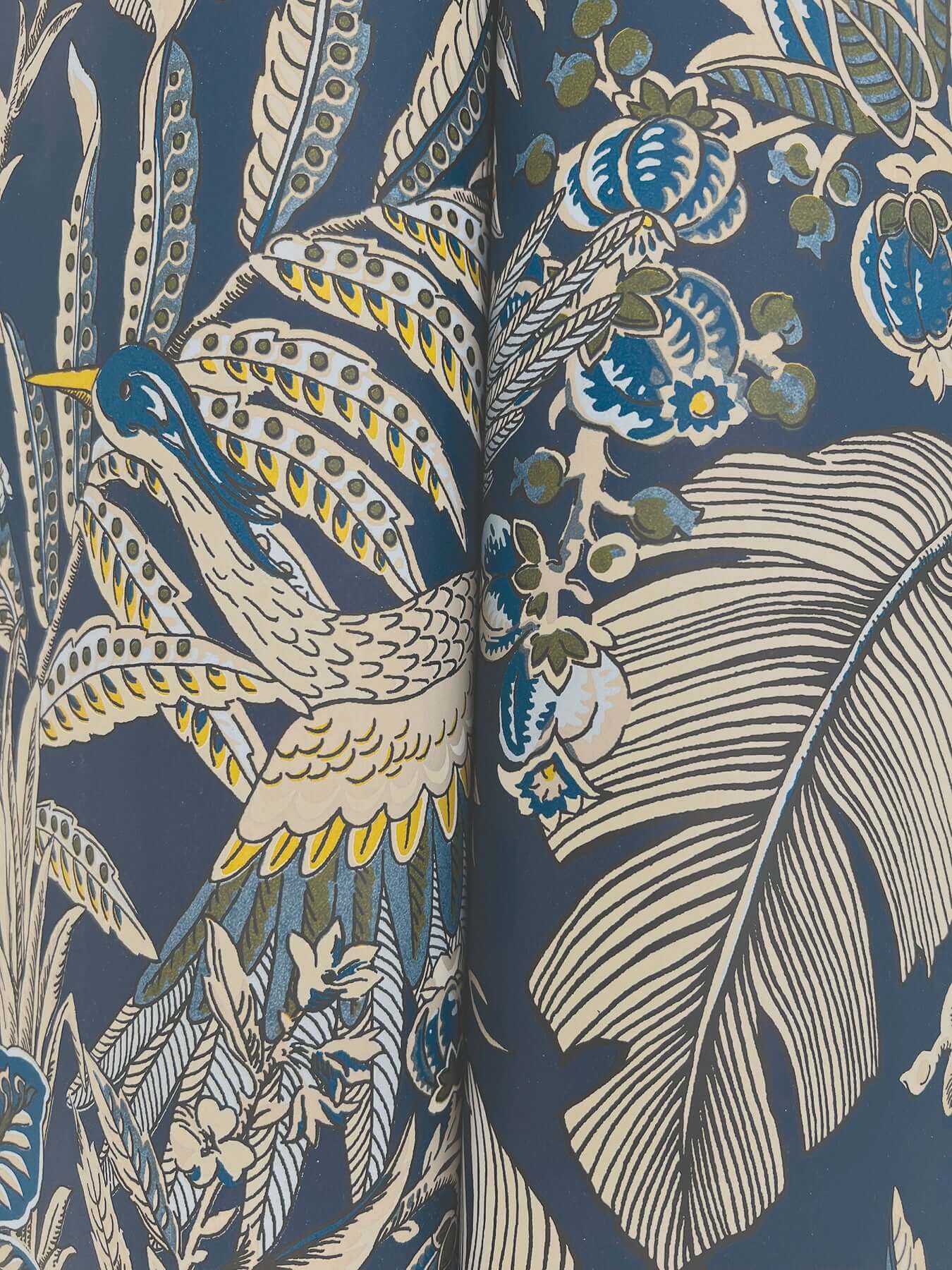 heronwood-navy-wallpaper-york-wallcoverings-ab3103 - York Wallcoverings Wallpaper
