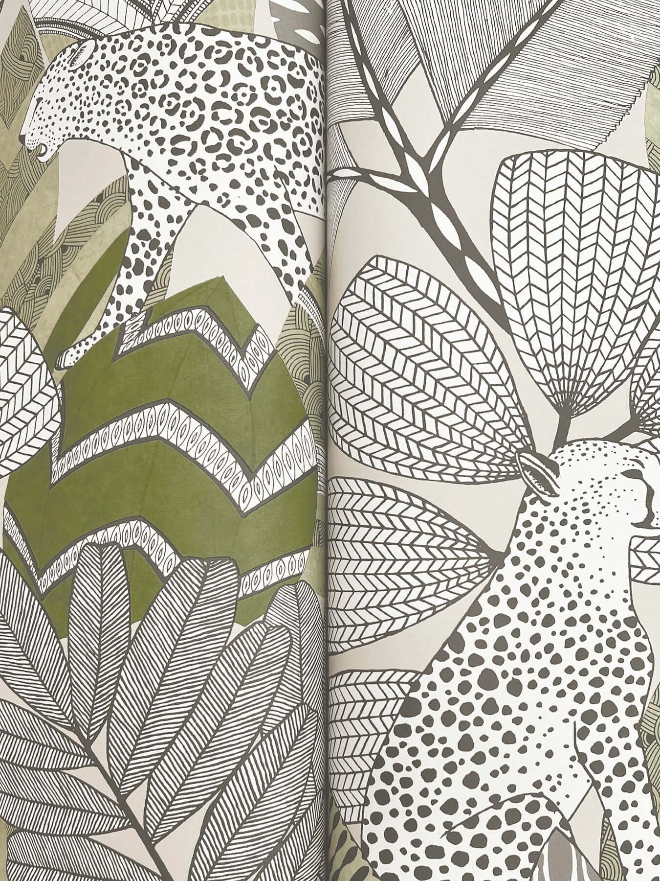 namiri-green-wallpaper-york-wallcoverings-ab3114 - York Wallcoverings Wallpaper