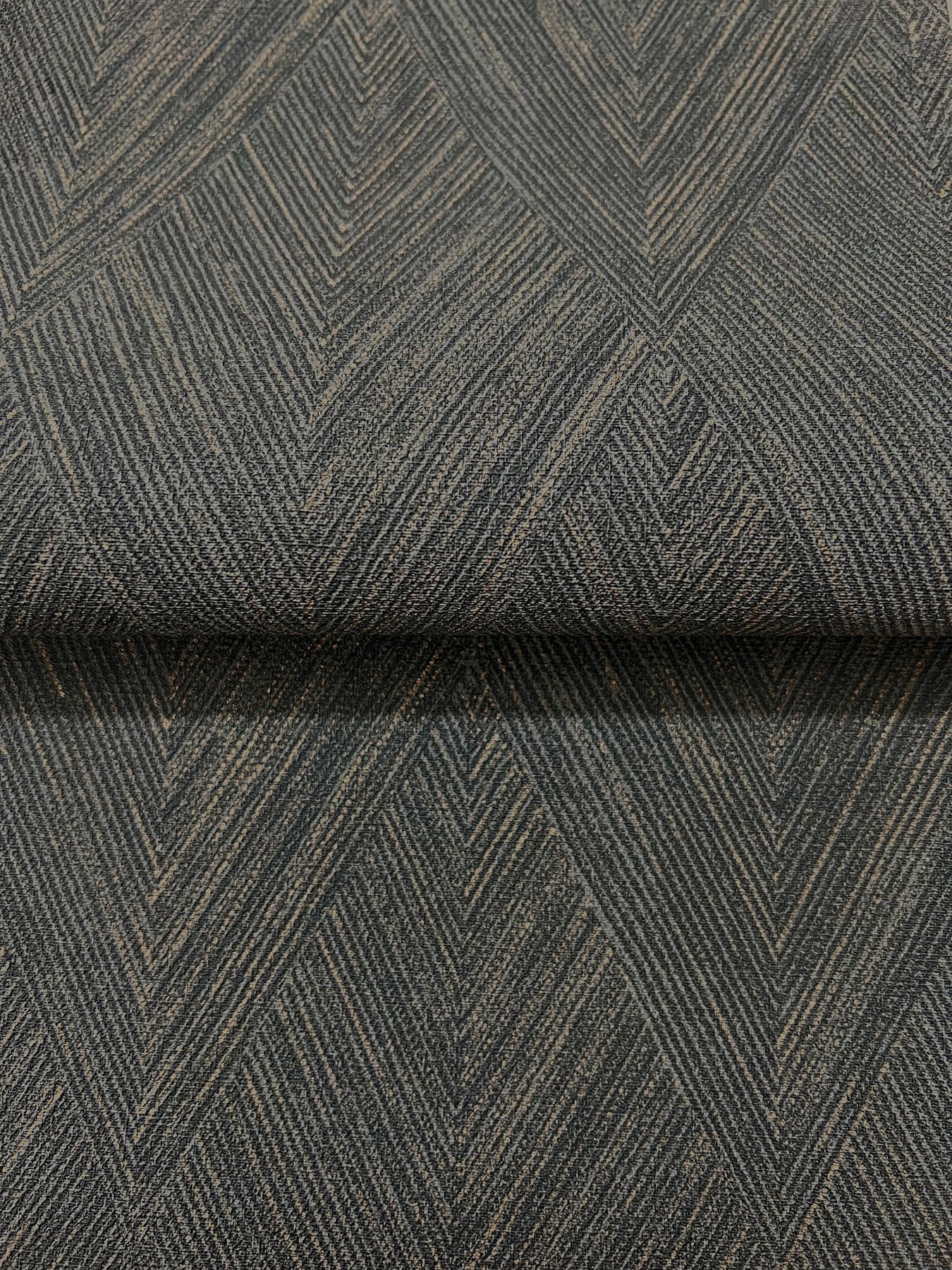 challenger-wallpaper-shadow-york-wallcoverings-mj4802n