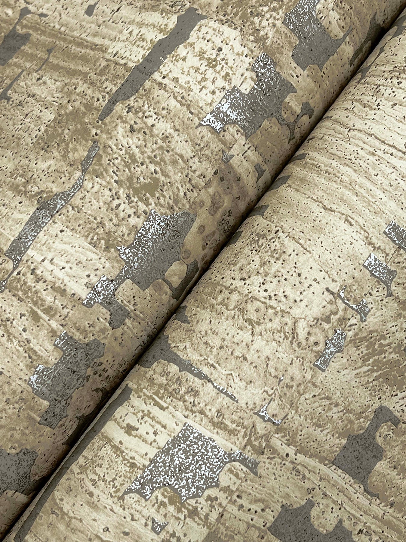 pop-the-cork-wallpaper-taupe-york-wallcoverings-gn2651