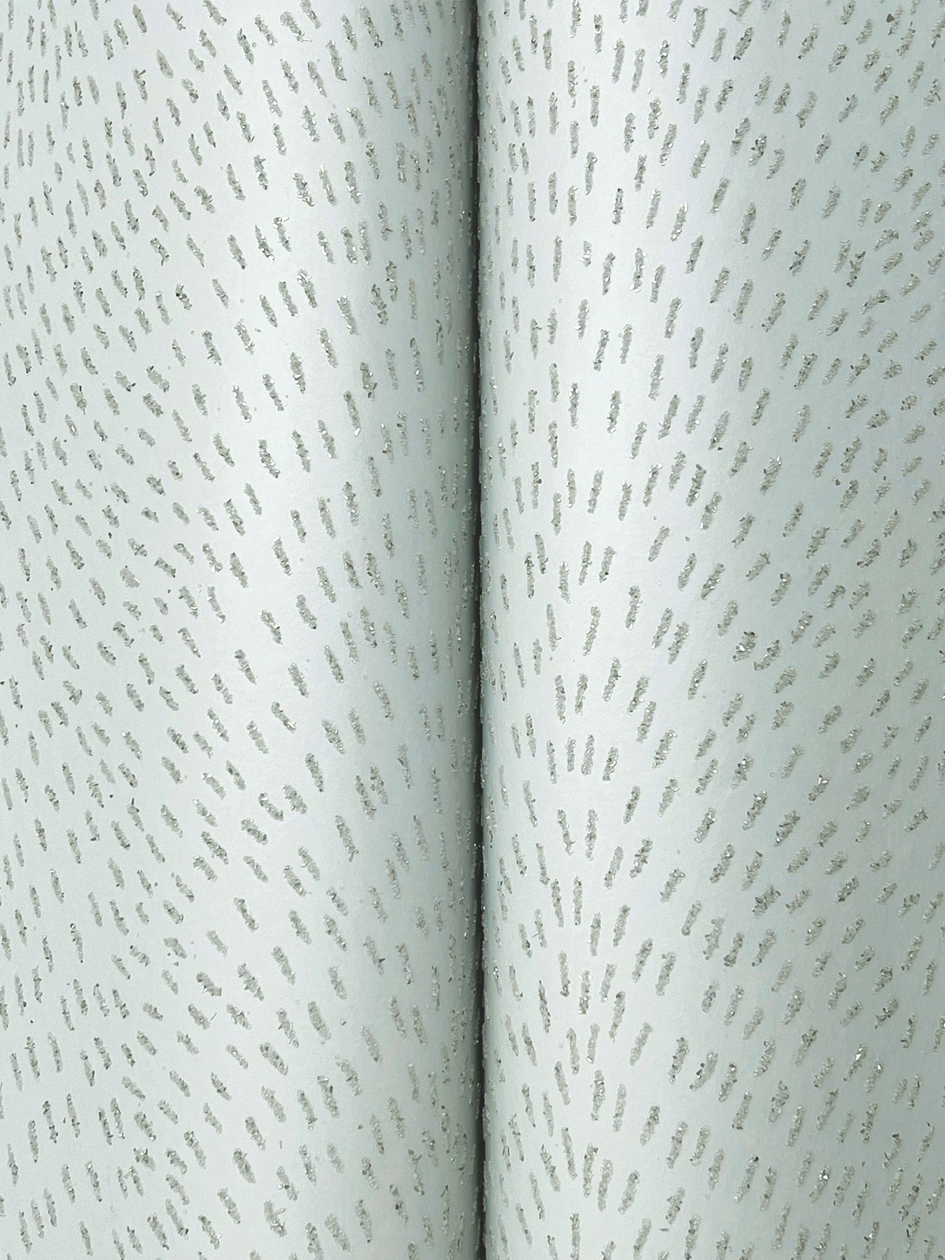 dew-drop-wallpaper-sea-mist-york-wallcoverings-gn2592