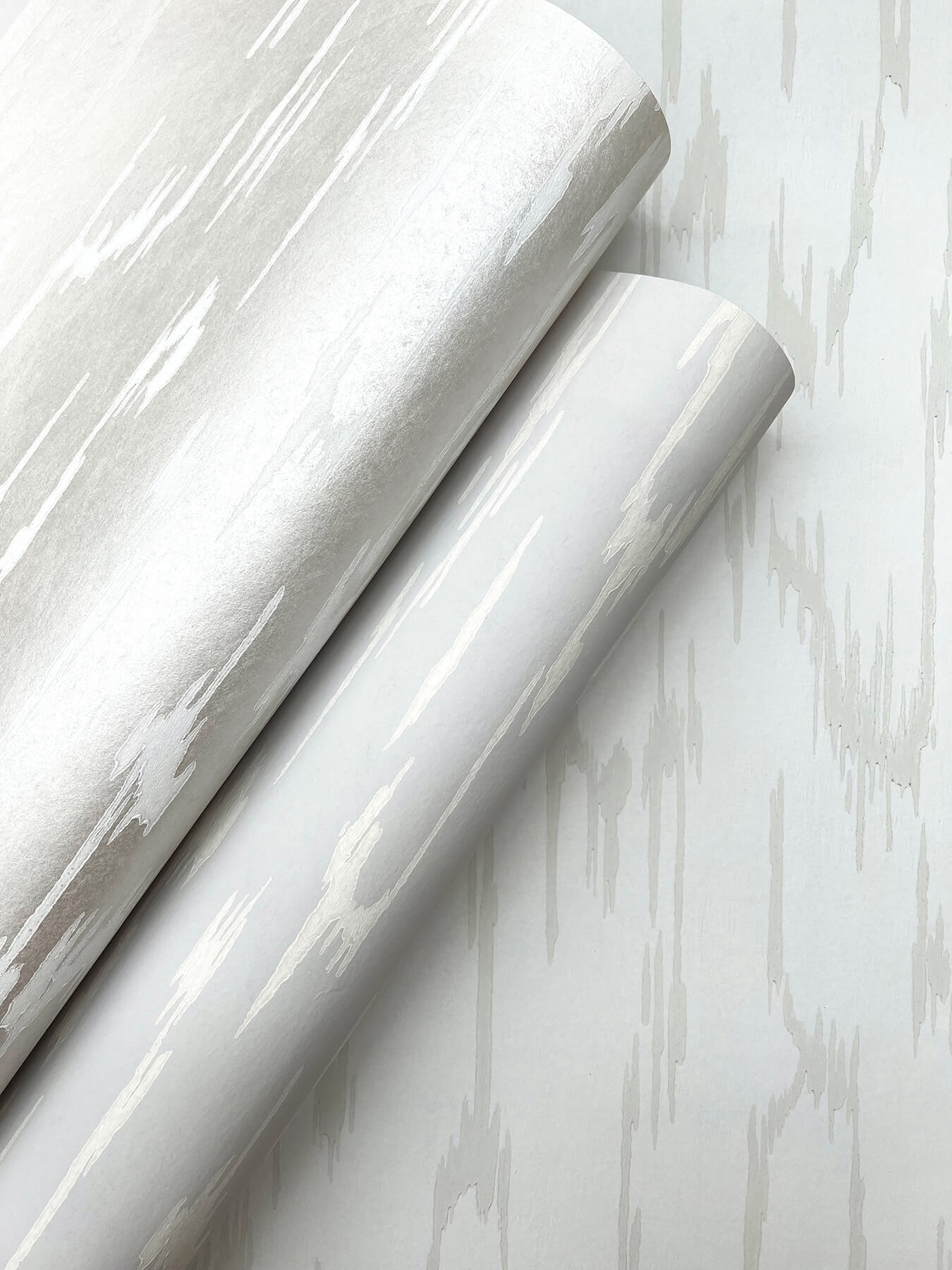 flowing-pearl-wallpaper-york-wallcoverings-df3366 - York Wallcoverings Wallpaper