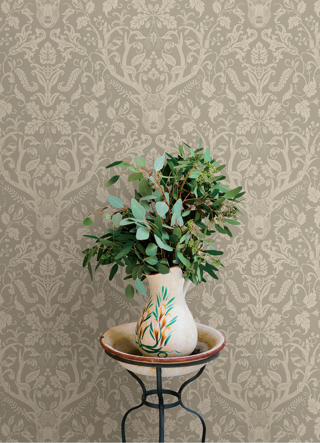 kiwassa-sage-antler-damask-wallpaper-york-wallcoverings-4169-12706