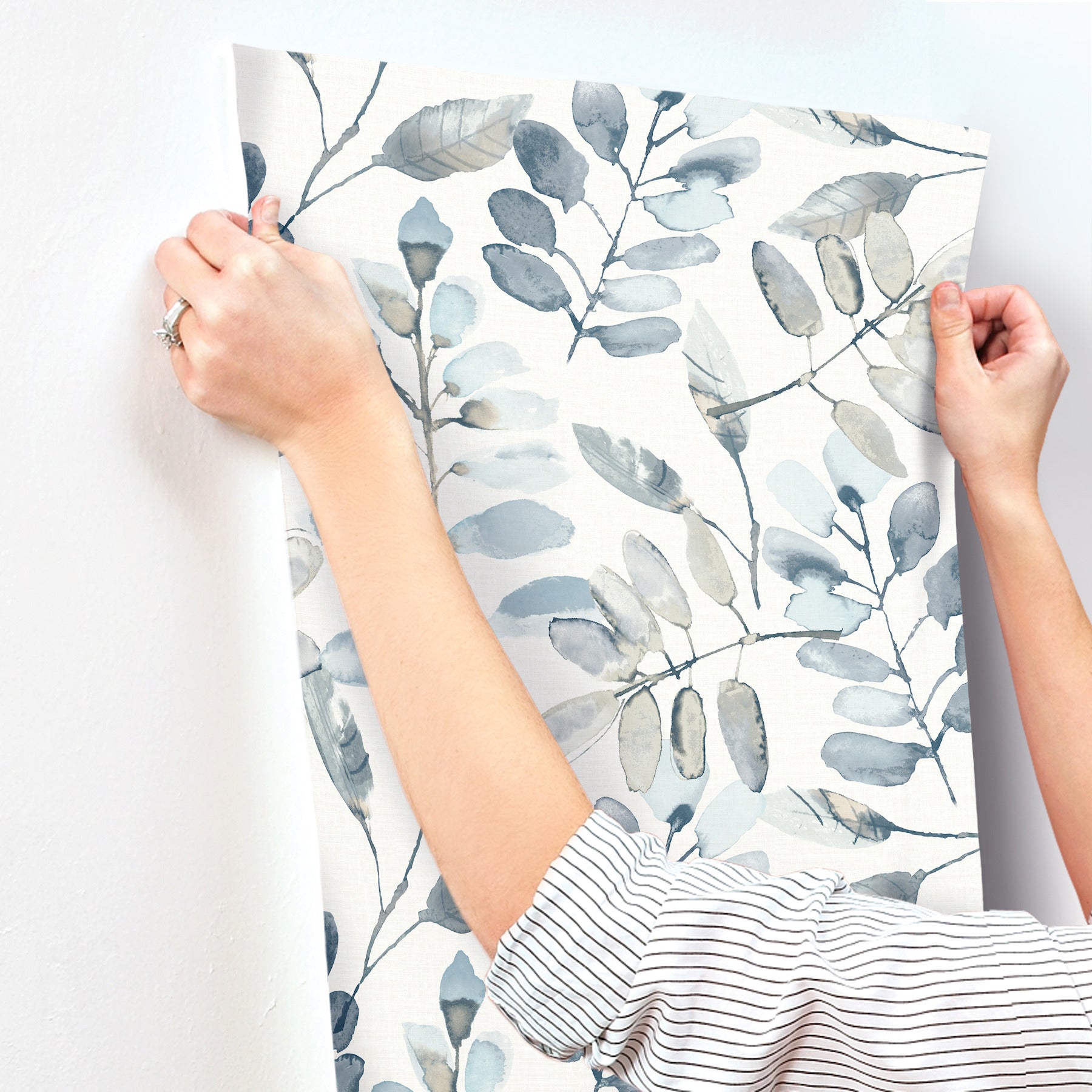 pinnate-blue-leaves-wallpaper-york-wallcoverings-4169-13908