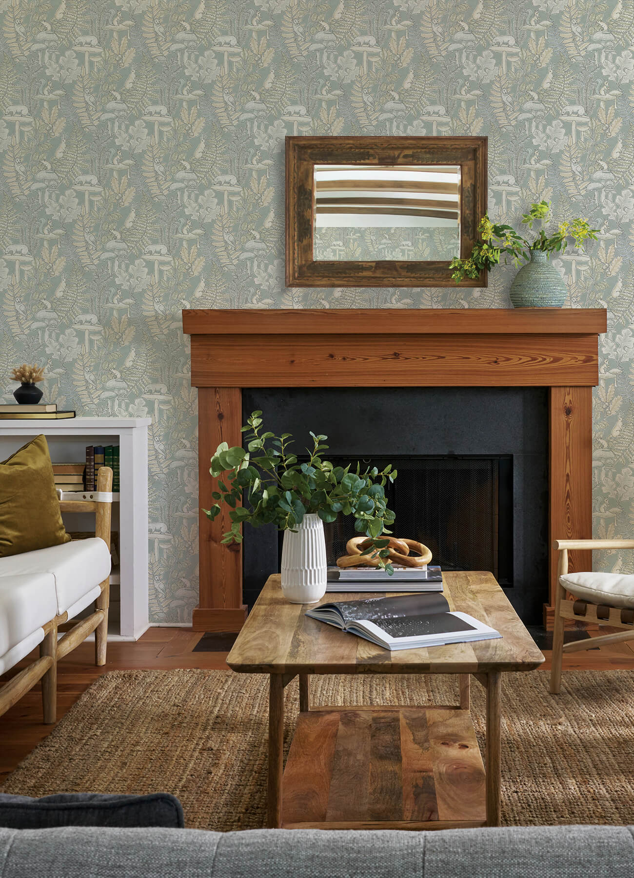 holt-seafoam-woodland-wallpaper-york-wallcoverings-4169-83104 - York Wallcoverings Wallpaper