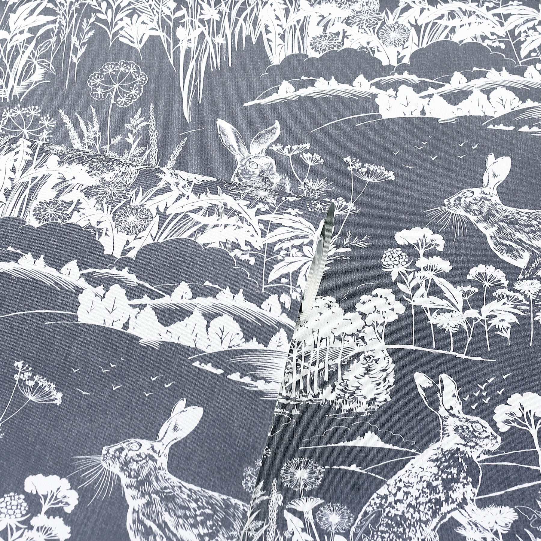 hattie-navy-meadow-hare-wallpaper-york-wallcoverings-ah909606 - York Wallcoverings Wallpaper