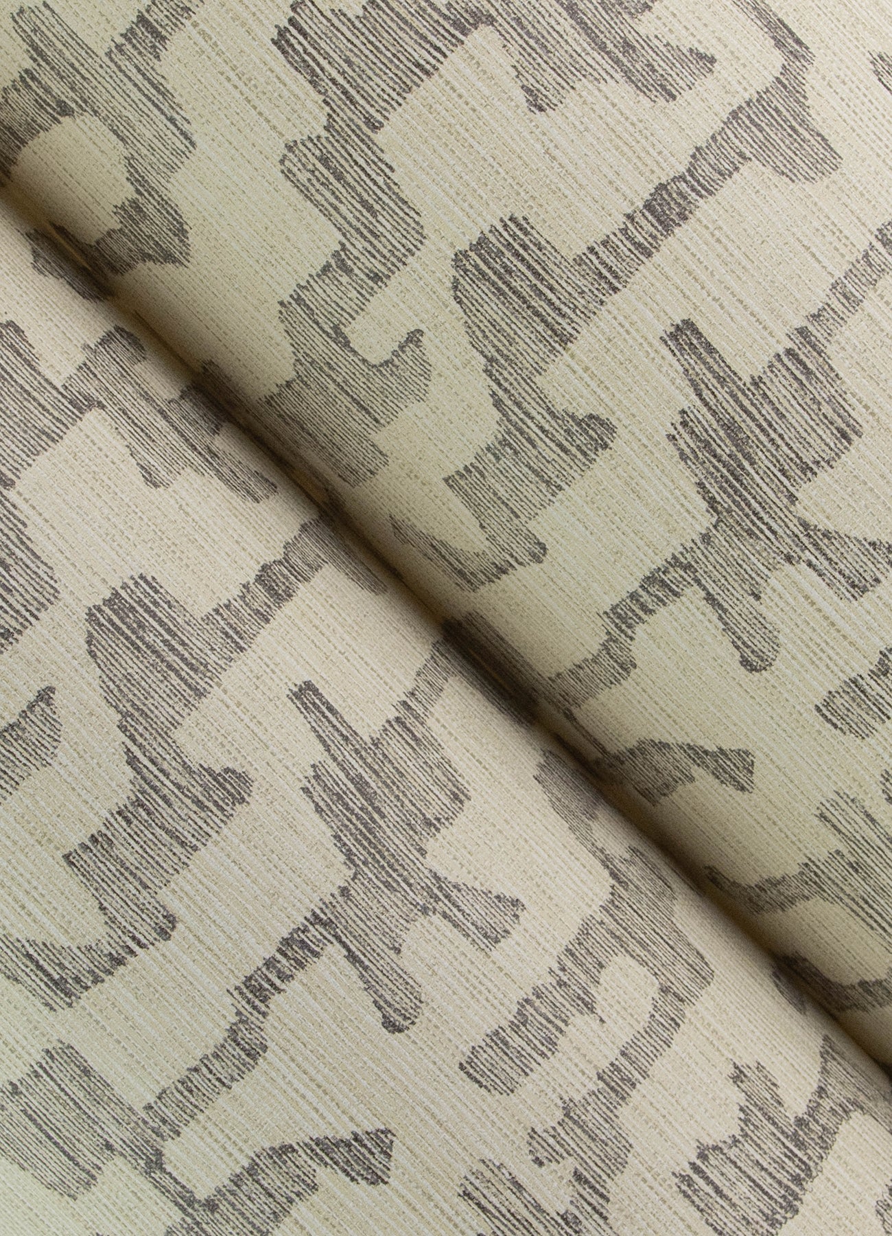 cipher-black-geometric-faux-grasscloth-wallpaper-york-wallcoverings-4177-27704