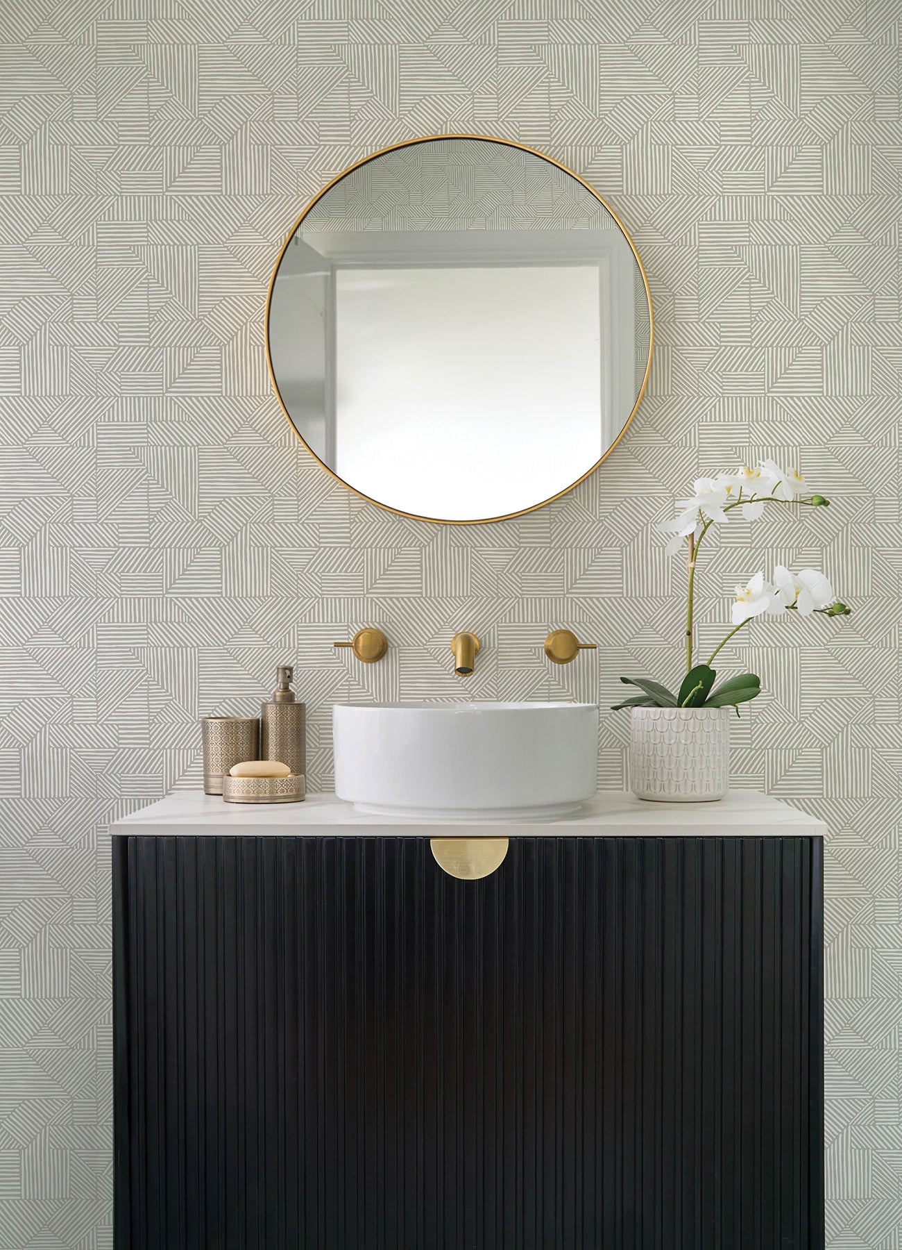 crescendo-light-grey-block-geometric-wallpaper-york-wallcoverings-4177-83303