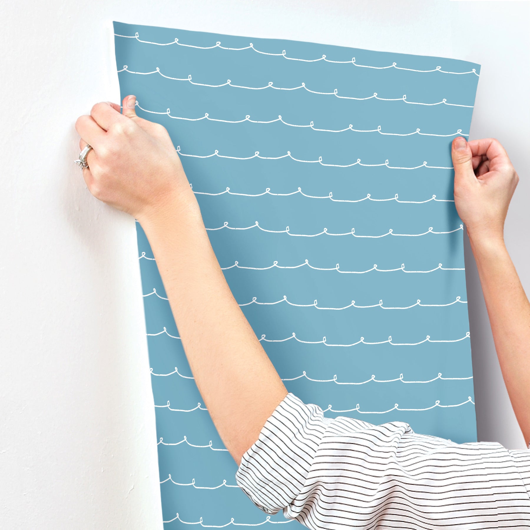 wiggle-line-blue-stripe-wallpaper-york-wallcoverings-4203-27572 - York Wallcoverings Wallpaper