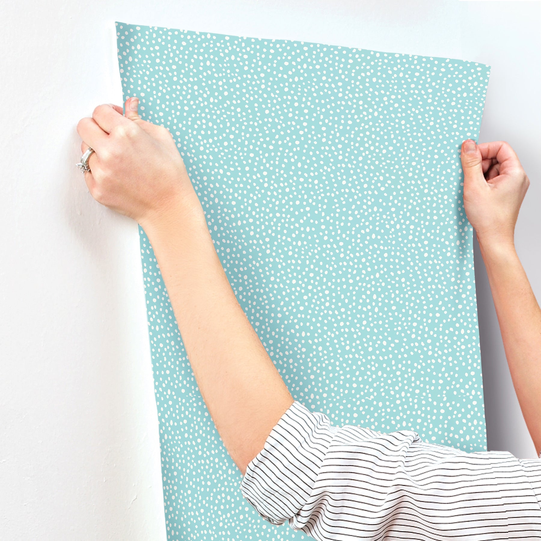 dotty-light-blue-petite-polka-dot-wallpaper-york-wallcoverings-4203-27580 - York Wallcoverings Wallpaper