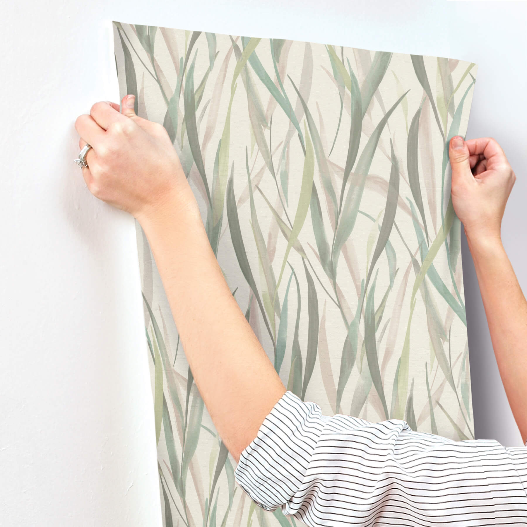 willoughby-green-fronds-wallpaper-york-wallcoverings-4202-330212 - York Wallcoverings Wallpaper