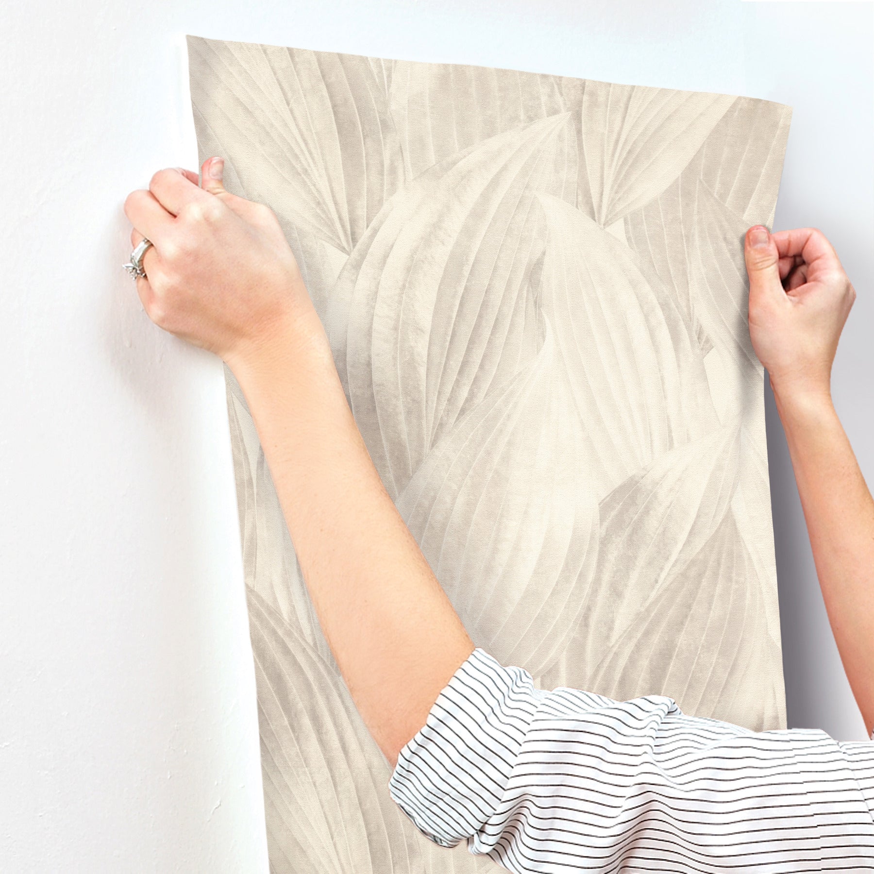 melora-light-grey-leaf-wallpaper-york-wallcoverings-4202-571516