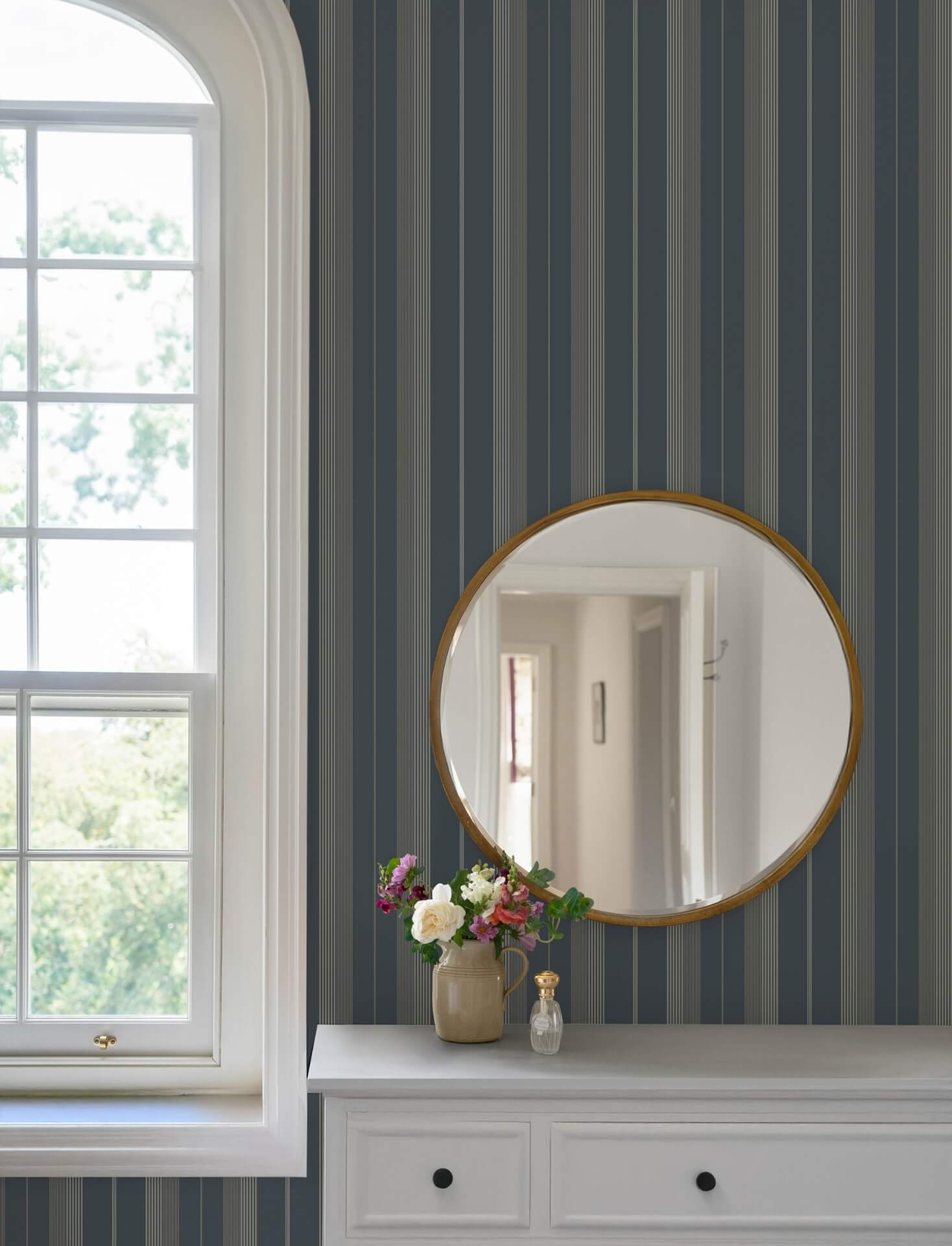 herrgrd-navy-stripe-wallpaper-york-wallcoverings-4201-20120 - York Wallcoverings Wallpaper