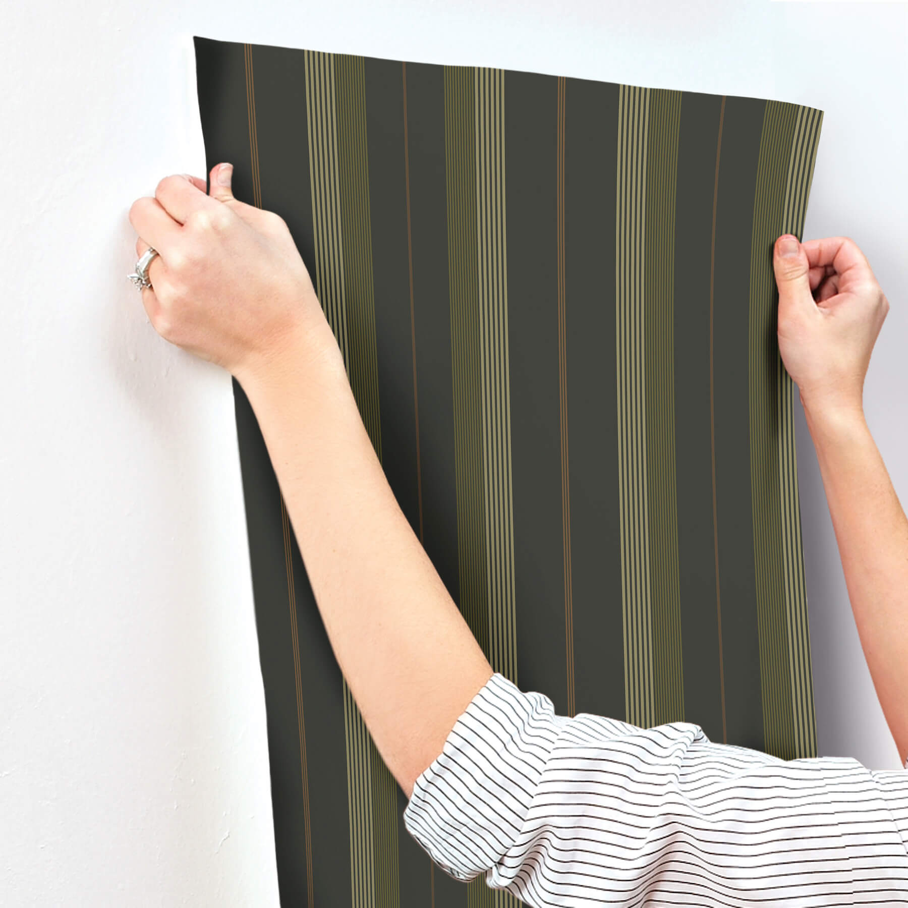 herrgrd-black-stripe-wallpaper-york-wallcoverings-4201-20122 - York Wallcoverings Wallpaper