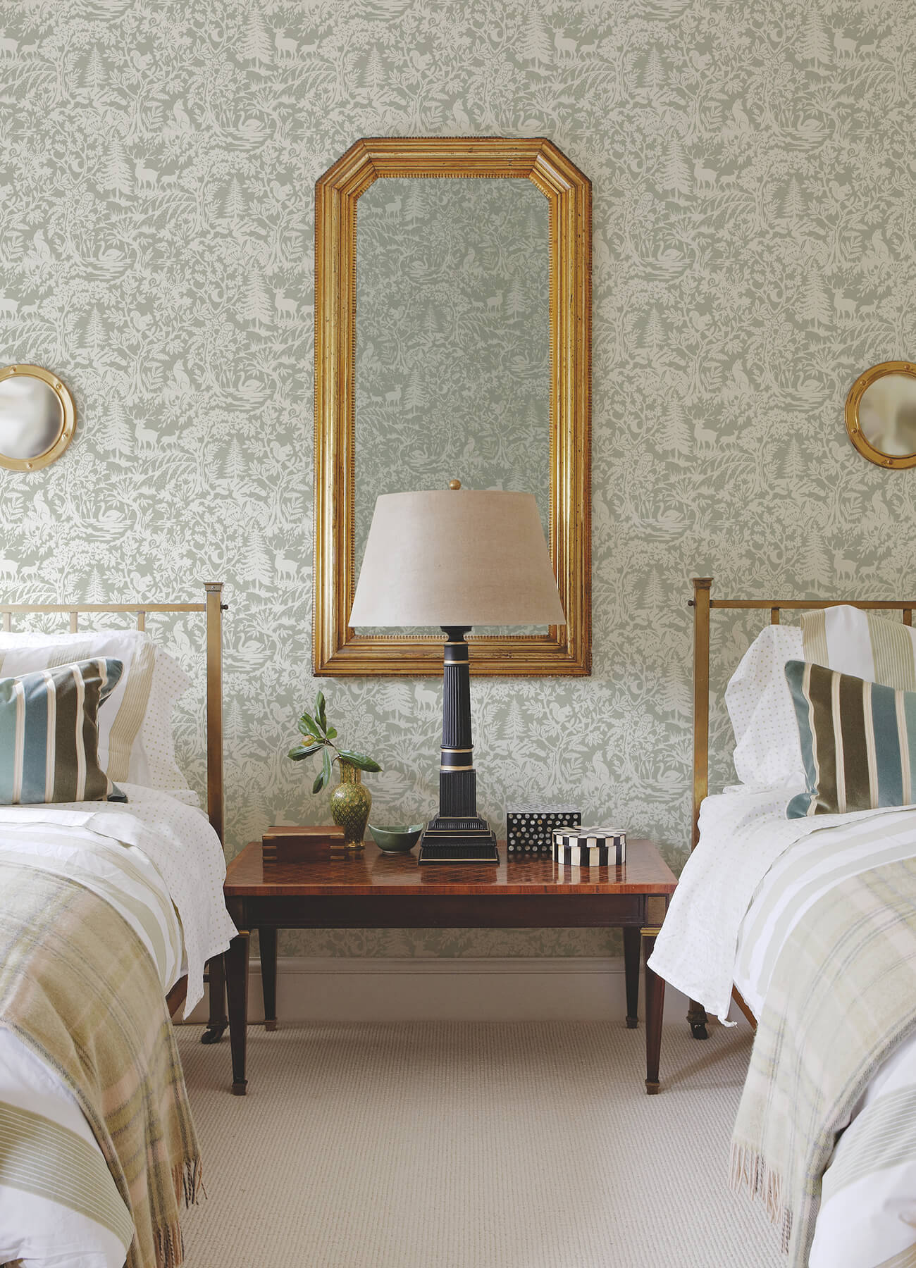 alrick-sage-forest-venture-wallpaper-york-wallcoverings-3125-72323 - York Wallcoverings Wallpaper