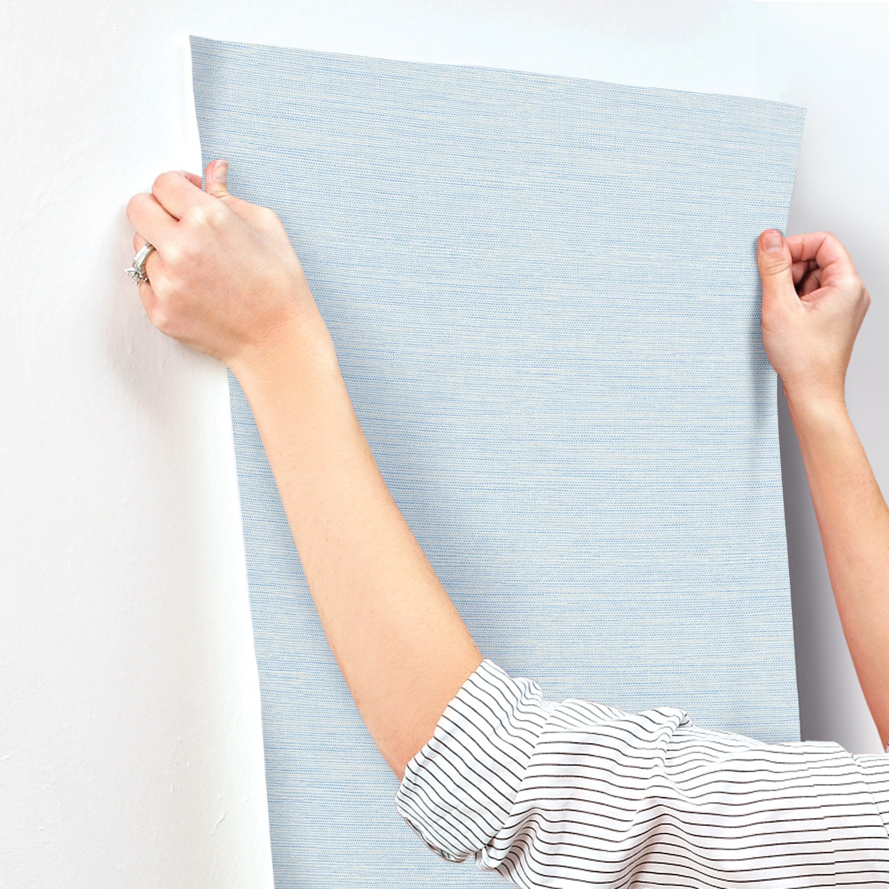 agave-blue-faux-grasscloth-wallpaper-york-wallcoverings-4197-24283 - York Wallcoverings Wallpaper
