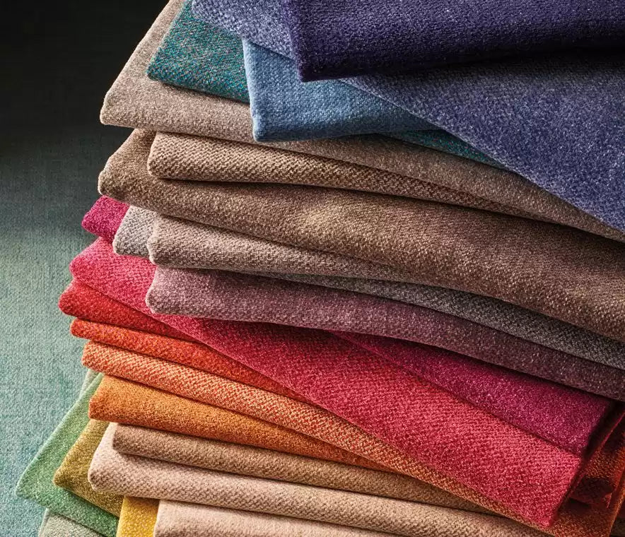 Castello Plum - Osborne & Little - F7110-14 Fabric