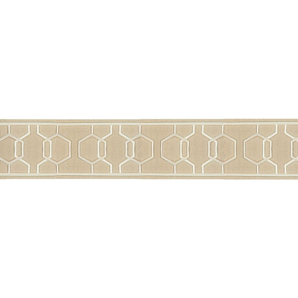 BD110 BORDER 2.875" â Ivory