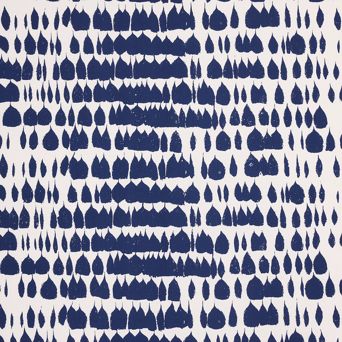 QUEEN-OF-SPAIN-NAVY-SCHUMACHER-175208