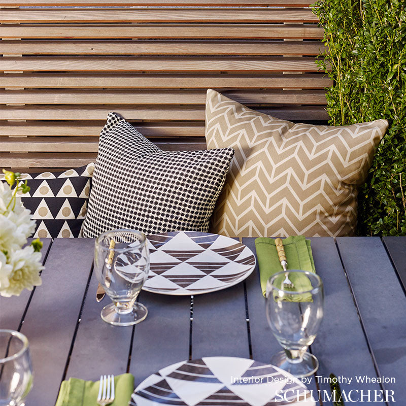 CHEVRON-INDOOR-OUTDOOR-NAVY-SCHUMACHER-176692